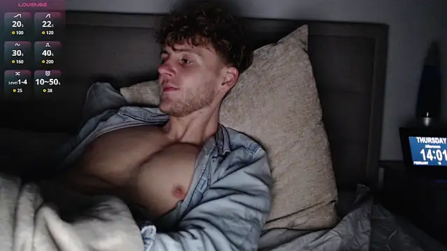 DominantAlex18 online show from February 2026 02:03:01 PM