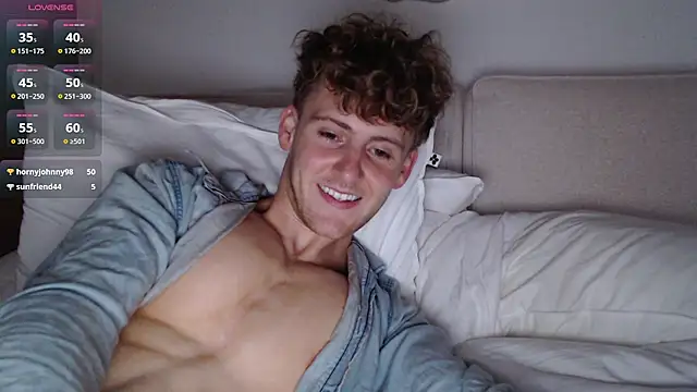 DominantAlex18 online show from February 2026 03:12:01 PM