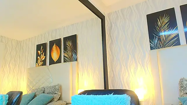 Lean Portman online show from February 2026 08:52:02 PM