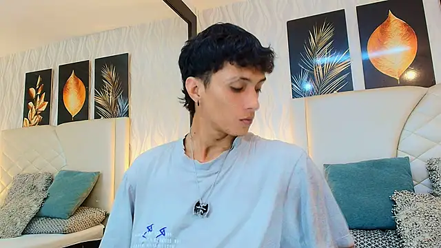 Lean Portman online show from January 2026 10:46:02 PM