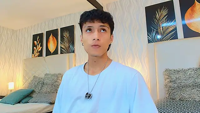 Lean Portman online show from January 2026 09:29:01 PM