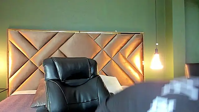 Lean Portman online show from July 2026 09:58:01 PM