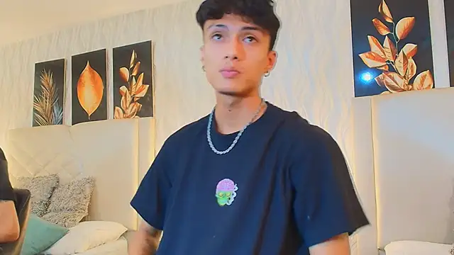 Lean Portman online show from October 2025 08:34:02 PM