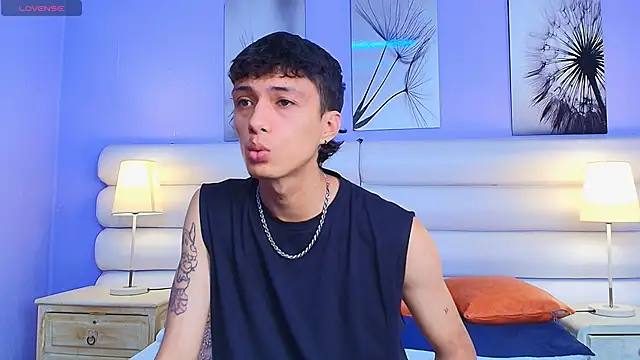 Lean Portman online show from March 2026 03:03:01 PM