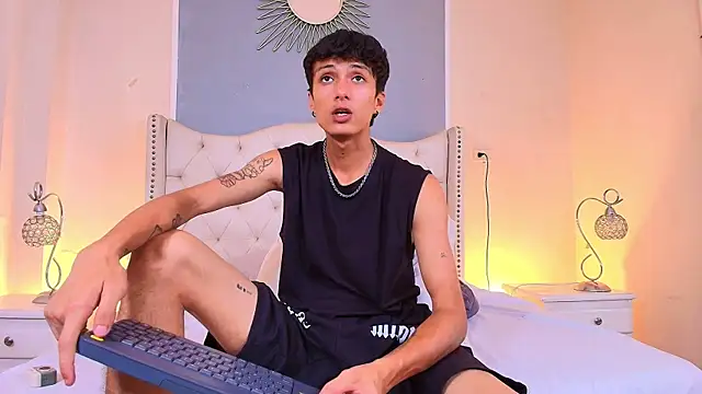 Lean Portman online show from July 2026 01:58:33 AM