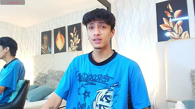 Lean Portman online show from October 2025 08:41:02 PM