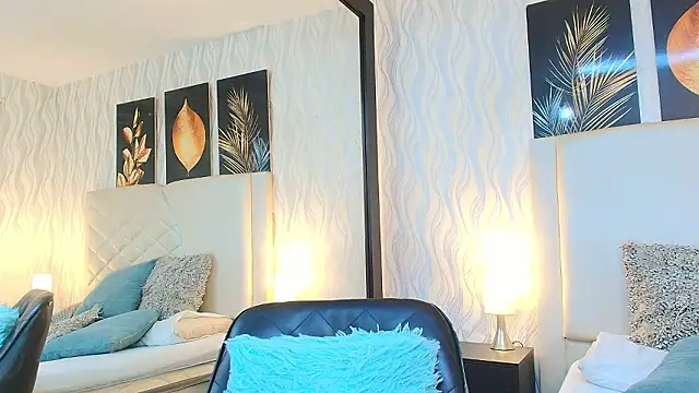 Lean Portman online show from March 2026 09:22:01 PM