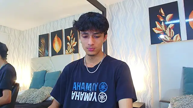 Lean Portman online show from November 2025 08:25:02 PM