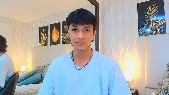 Lean Portman online show from April 2026 03:04:02 PM