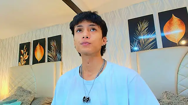 Lean Portman online show from February 2026 08:52:02 PM