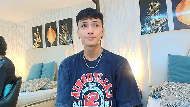 Lean Portman online show from March 2026 09:10:02 PM