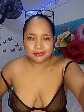 Angelly ricura online show from March 2026 06:20:01 PM