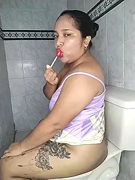 Snapshot of Angelly_ricura chatting on November 2025 04:52:02 PM Angelly ricura online show from November 2025 04:52:02 PM