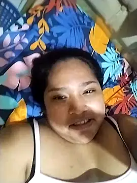 Snapshot of Angelly_ricura chatting on November 2025 01:43:01 PM Angelly ricura online show from November 2025 01:43:01 PM