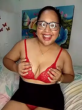 Angelly ricura online show from March 2026 06:25:02 PM