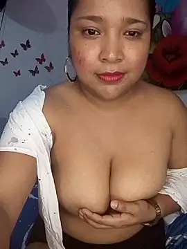 Angelly ricura online show from March 2026 06:21:01 PM