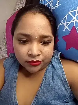 Angelly ricura online show from July 2026 05:38:02 PM