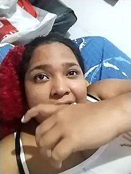 Snapshot of Angelly_ricura chatting on November 2025 01:26:02 AM Angelly ricura online show from November 2025 01:26:02 AM