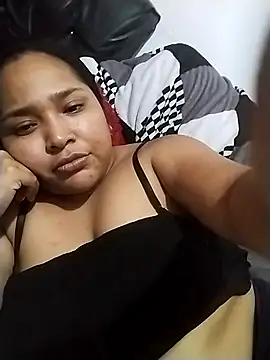 Snapshot of Angelly_ricura chatting on November 2025 01:48:02 AM Angelly ricura online show from November 2025 01:48:02 AM