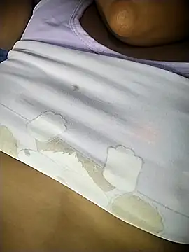 Snapshot of Angelly_ricura chatting on December 2025 03:21:01 AM Angelly ricura online show from December 2025 03:21:01 AM