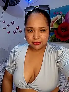 Angelly ricura online show from April 2026 05:42:02 AM