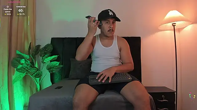 Misterjhons2 online show from March 2026 01:31:02 AM