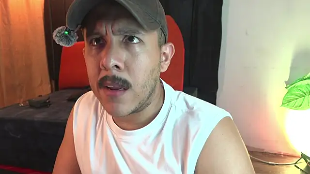 Misterjhons2 online show from April 2026 01:40:01 AM