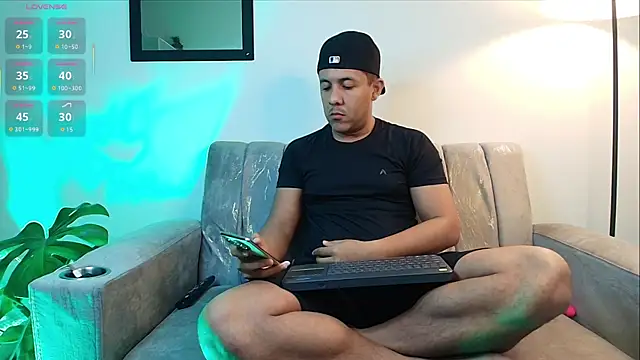 Misterjhons2 online show from October 2025 07:07:01 AM