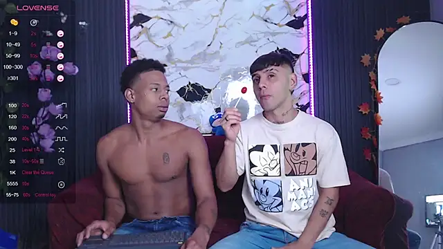 SpicyBoys X online show from November 2025 11:27:01 PM