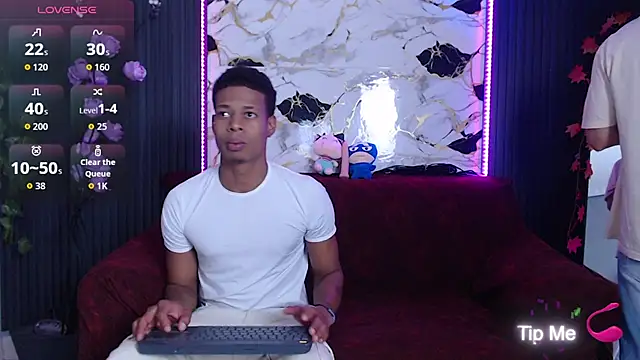 SpicyBoys X online show from October 2025 12:00:02 AM