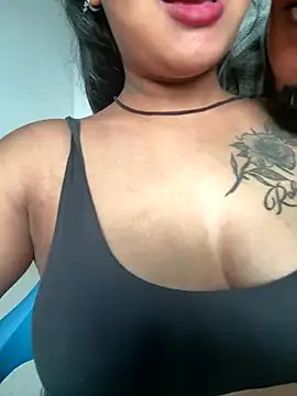 Snapshot of nishababybaby chatting on September 2025 11:43:01 AM nishababybaby online show from September 2025 11:43:01 AM