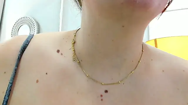 Sweet Lucianaa online show from November 2025 08:24:02 PM