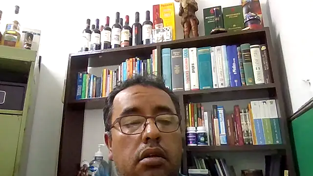 HomHot47 online show from October 2025 09:37:02 PM