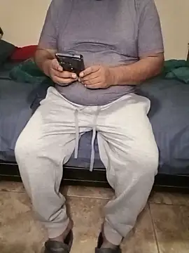 HomHot47 online show from April 2026 06:42:01 AM