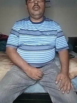 HomHot47 online show from November 2025 06:06:01 AM