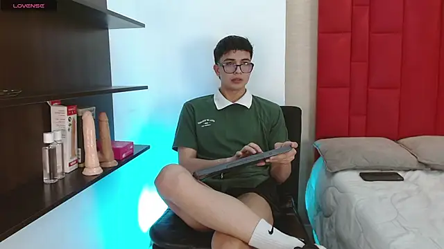 Cady Hot online show from November 2025 08:14:01 PM