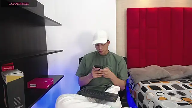 Cady Hot online show from October 2025 08:43:02 PM