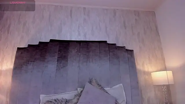 Snapshot of salma_lutz chatting on June 2026 12:36:02 PM salma lutz online show from June 2026 12:36:02 PM