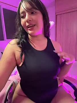 Angeldusttt online show from May 2026 03:21:01 AM