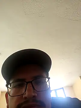 dAniiflow22 online show from September 2025 05:24:01 PM