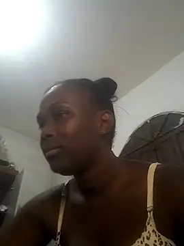 Snapshot of Morena_2021 chatting on November 2025 02:26:02 AM Morena 2021 online show from November 2025 02:26:02 AM