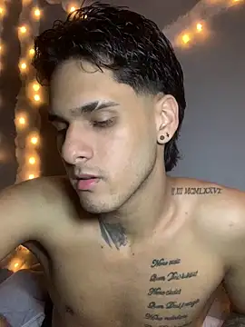 Snapshot of Marvinhenao91 chatting on October 2025 04:13:02 AM Marvinhenao91 online show from October 2025 04:13:02 AM