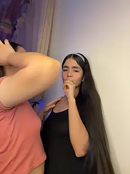 Ashley and Zoe online show from December 2025 09:18:02 PM