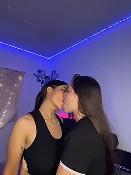 Ashley and Zoe online show from March 2026 06:08:01 PM