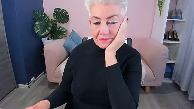 HotandMature online show from September 2025 07:58:02 AM