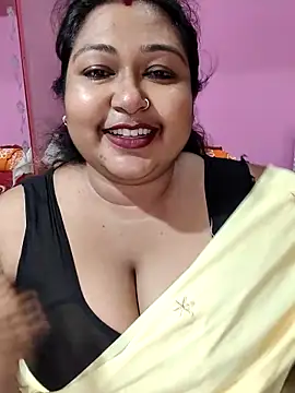 hotbhabhi011 online show from April 2026 02:02:02 AM