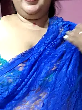 Snapshot of hotbhabhi011 chatting on July 2026 03:42:02 PM hotbhabhi011 online show from July 2026 03:42:02 PM