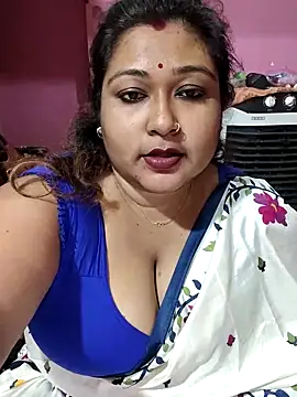 hotbhabhi011 online show from April 2026 03:52:02 AM