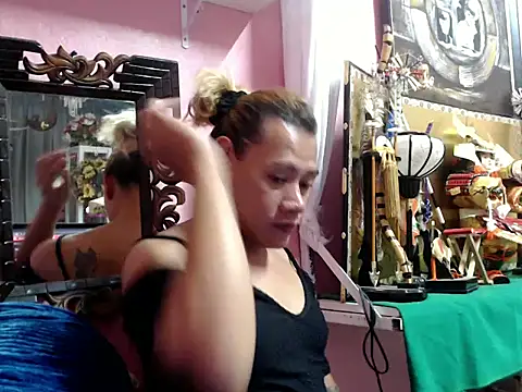 Snapshot of Gddss_Cummer chatting on September 2025 12:23:01 PM Gddss Cummer online show from September 2025 12:23:01 PM