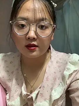 July-y online show from September 2025 01:05:02 PM